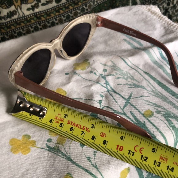 Little kid sunglasses - Picture 3 of 4